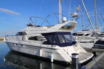 Fairline Squadron 55