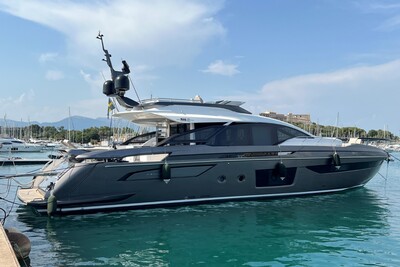 Azimut S8