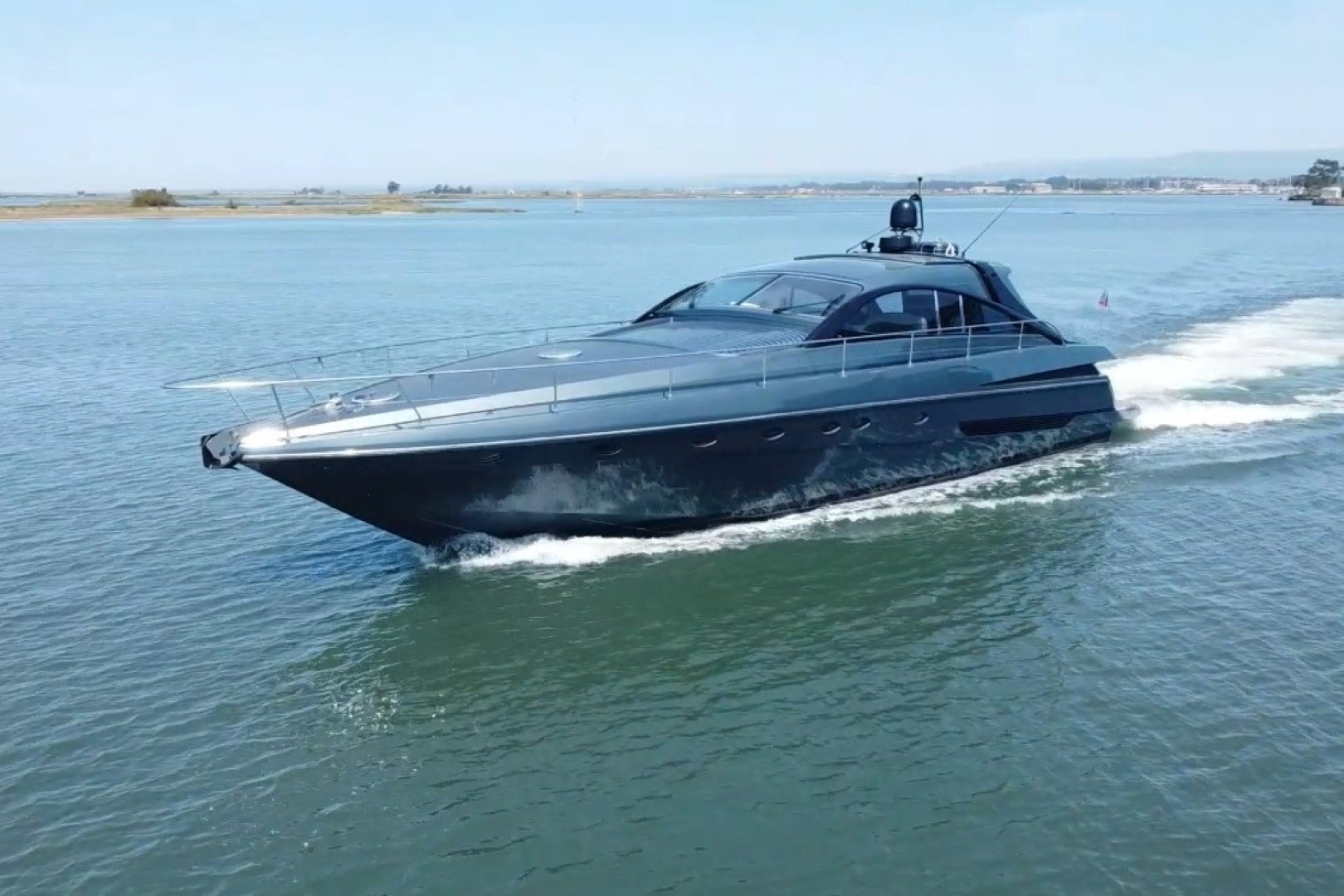 Pershing 65 Limited à vendre