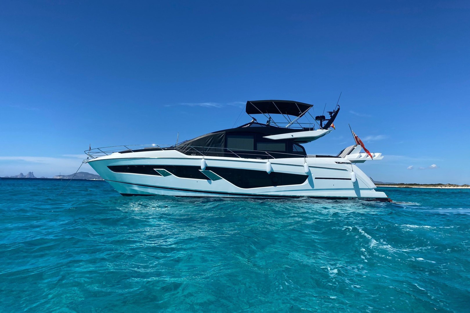 Sunseeker 65 Sport Yacht à vendre