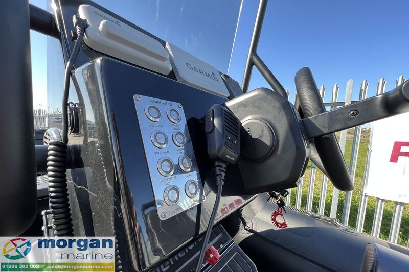 Highfield Patrol 500 aluminium RIB - switch panel Highfield  Patrol 500