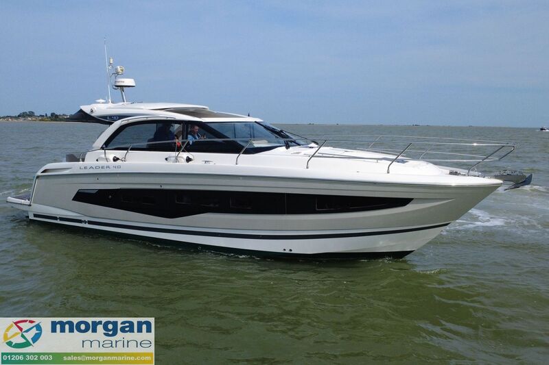 Jeanneau Leader 40 - window Jeanneau Leader 40 
