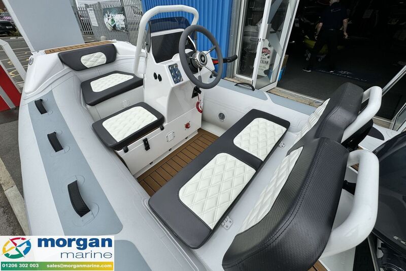  Highfield Sport 300