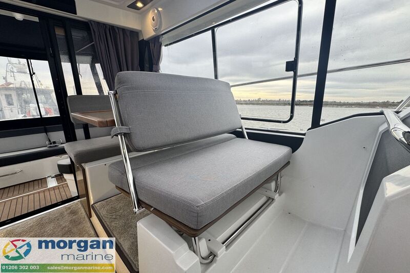  Jeanneau Merry Fisher 895