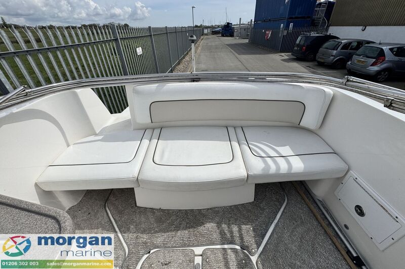  Rinker 230 Captiva Atlantic