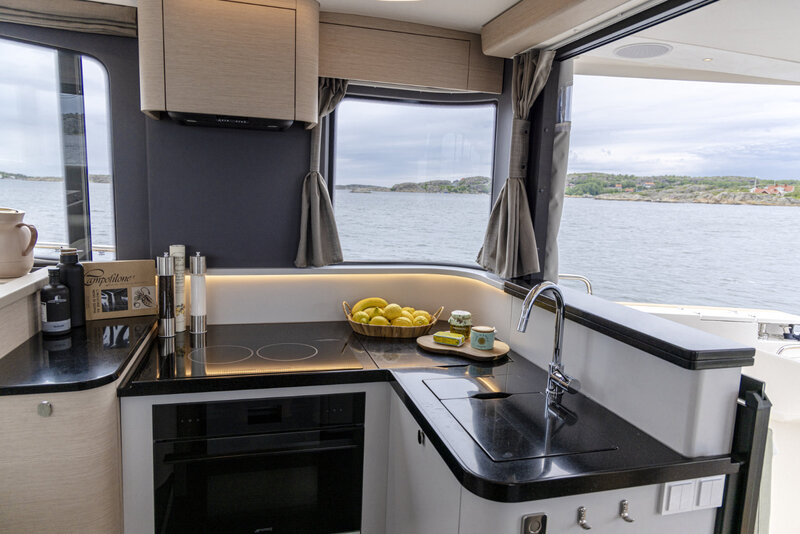  Nimbus 495 Flybridge