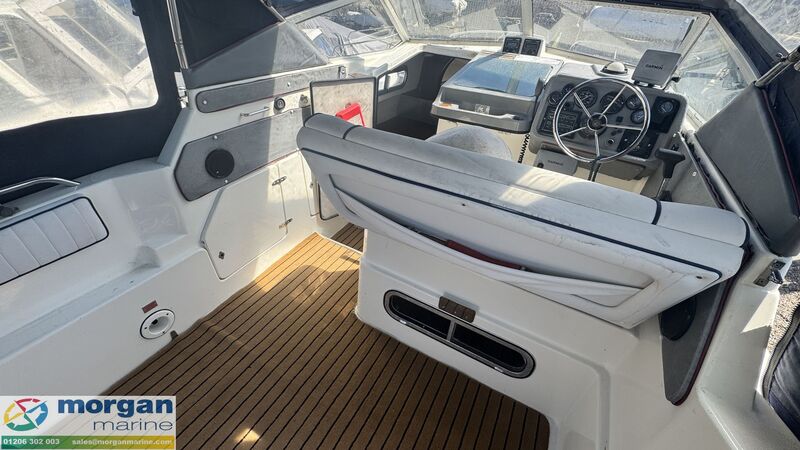  Sealine  215