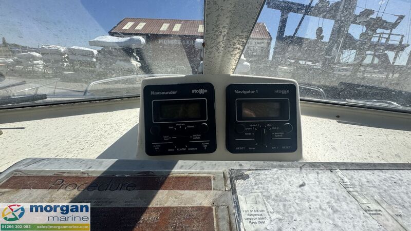  Sealine  215