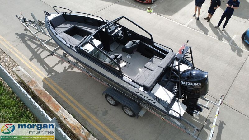  UMS 655  DC Bow Rider