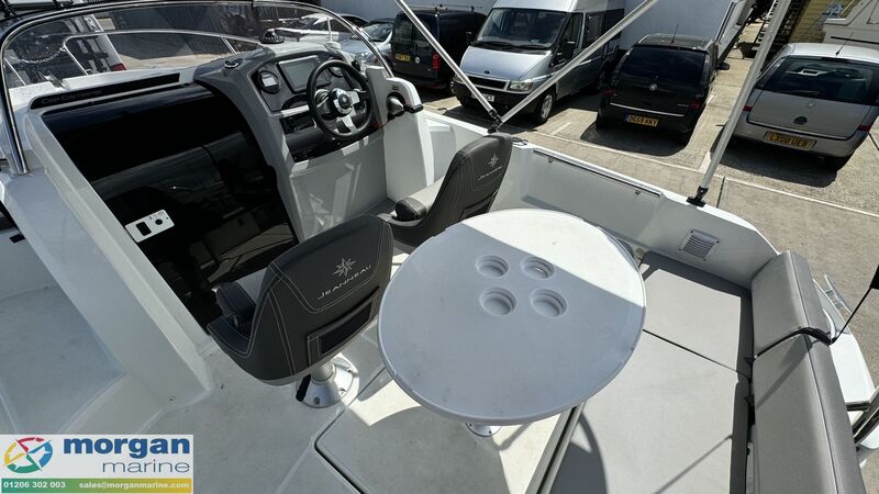  Jeanneau Cap Camarat 5.5 WA