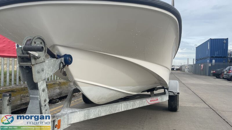  Boston Whaler  170 Montauk 