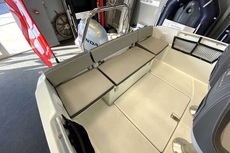  Jeanneau Cap Camarat 5.5 CC