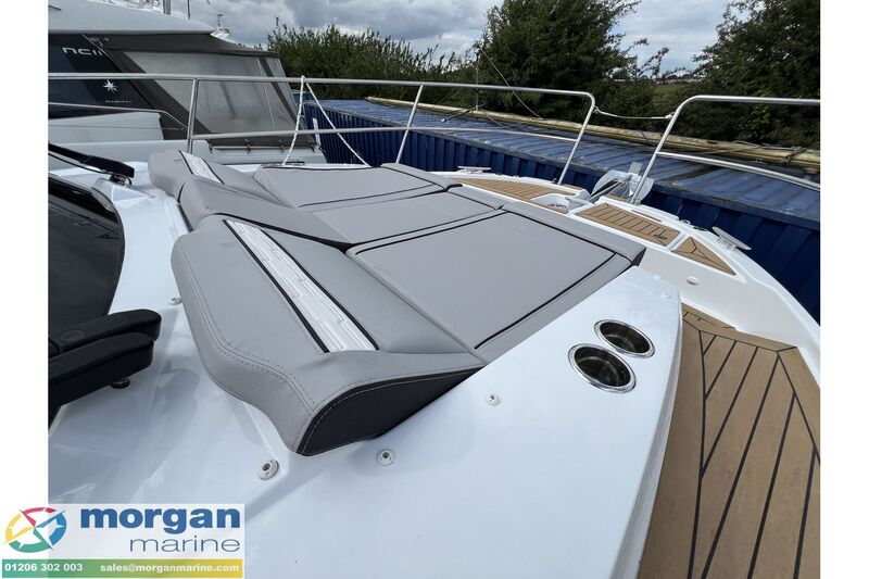  Jeanneau Merry Fisher 895 Series 2