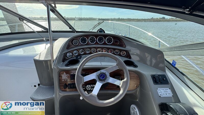  Four Winns  298 Vista