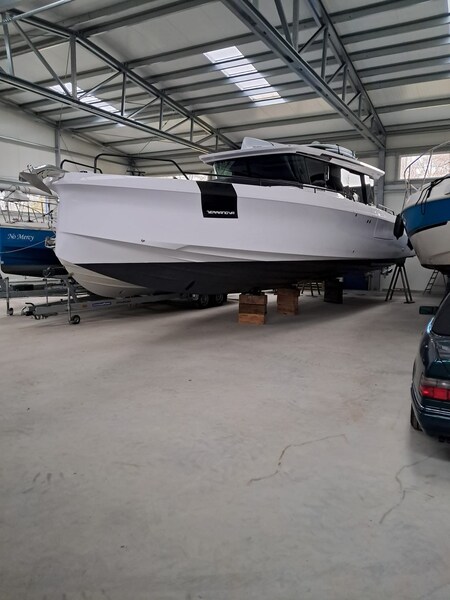 IMG-20251201-WA0024 Axopar 45 Cross Cabin