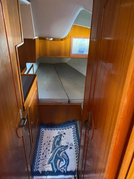 1 Jeanneau SUN MAGIC 44