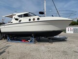 1b9351d8-06b1-4916-b300-e4472544f9fb Azimut AZ 32