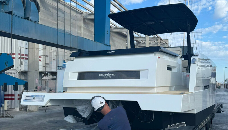  De Antonio Yachts D28 Open
