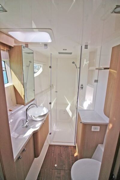 AQUILA AQUILA 42 Owner´s version