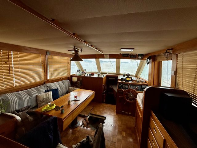  KONG AND HALVERSEN HK ISLAND GYPSY 44