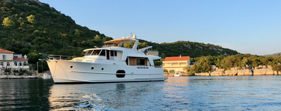 Beneteau SWIFT TRAWLER 52
