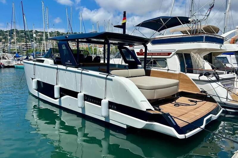 Cranchi A46 Luxury Tender Cranchi A46 Luxury Tender