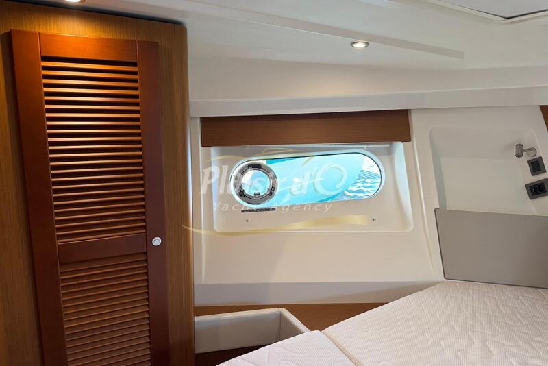 Beneteau Swift Trawler 35 Beneteau Swift Trawler 35