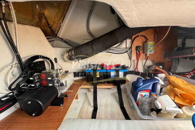 Beneteau Swift Trawler 35 Beneteau Swift Trawler 35