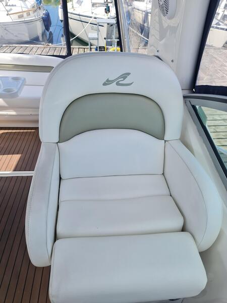 Sea Ray 375 Sundancer Sea Ray 375 Sundancer