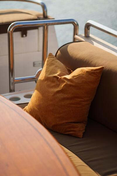 Elegance 54 Elegance 54