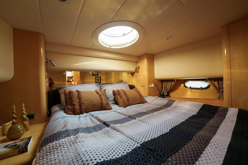 Elegance 54 Elegance 54