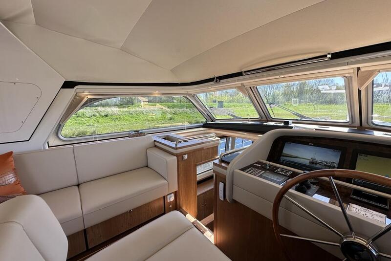 Linssen Grand Sturdy 550 Variotop Linssen Grand Sturdy 550 Variotop