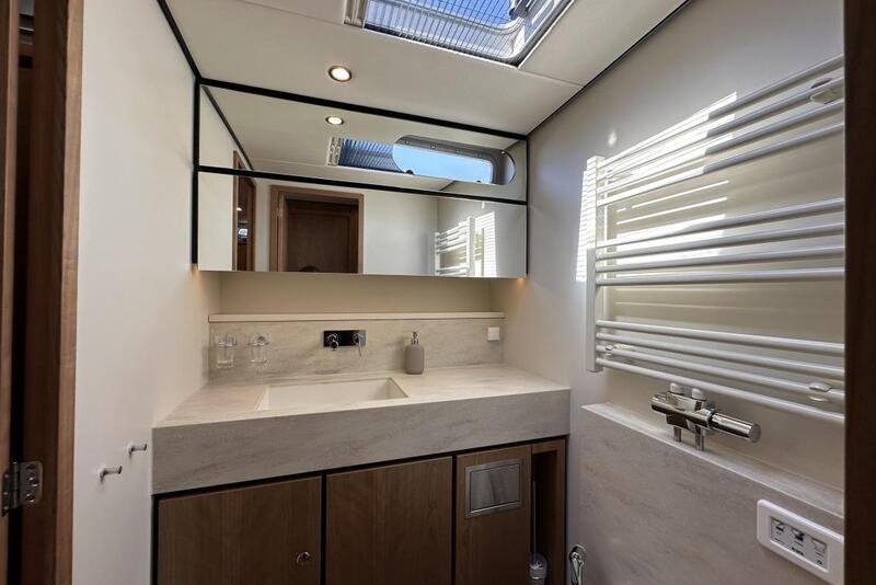 Linssen Grand Sturdy 550 Variotop Linssen Grand Sturdy 550 Variotop