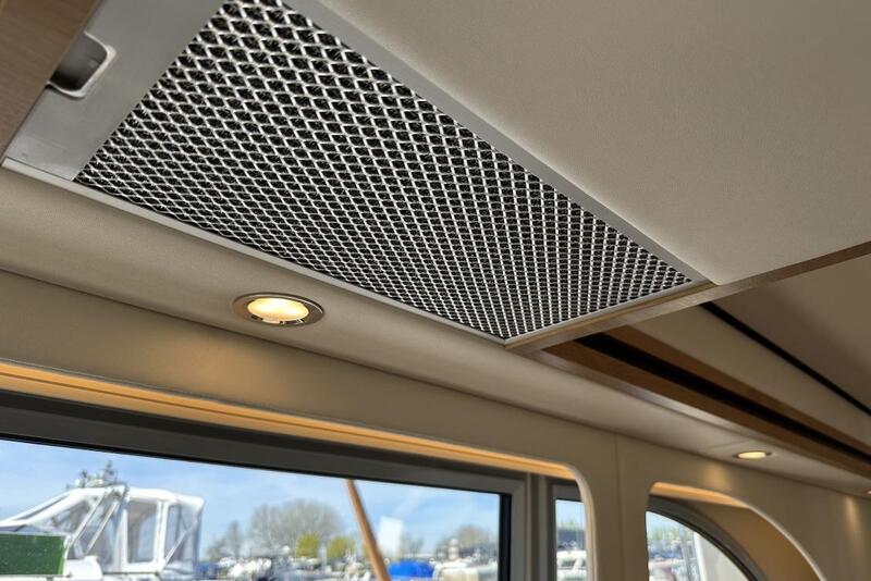 Linssen Grand Sturdy 550 Variotop Linssen Grand Sturdy 550 Variotop