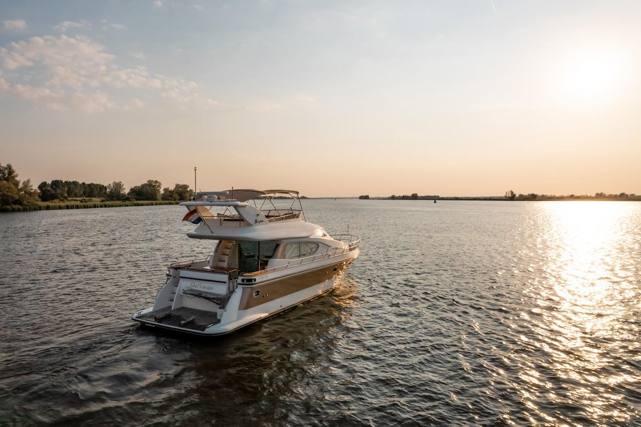 Elegance 54 à vendre