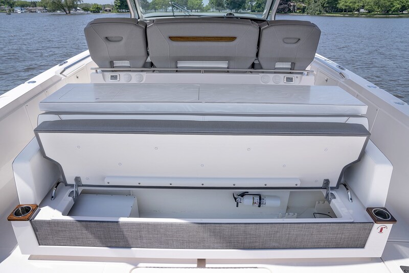 Tiara 43 LS aft storage Tiara Yachts 43LS
