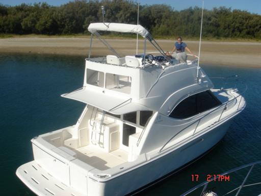 Riviera Marine Sister ship 1 Riviera Marine 33 Flybridge