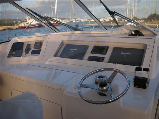 Helm Viking Yachts 45' Open