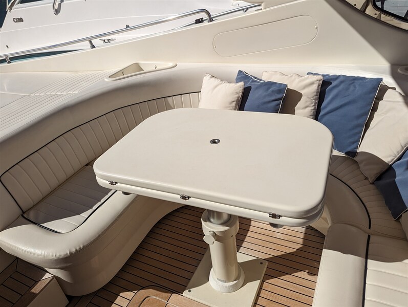 Sarnico 58 cockpit dinette Cantieri di Sarnico Sarnico 58