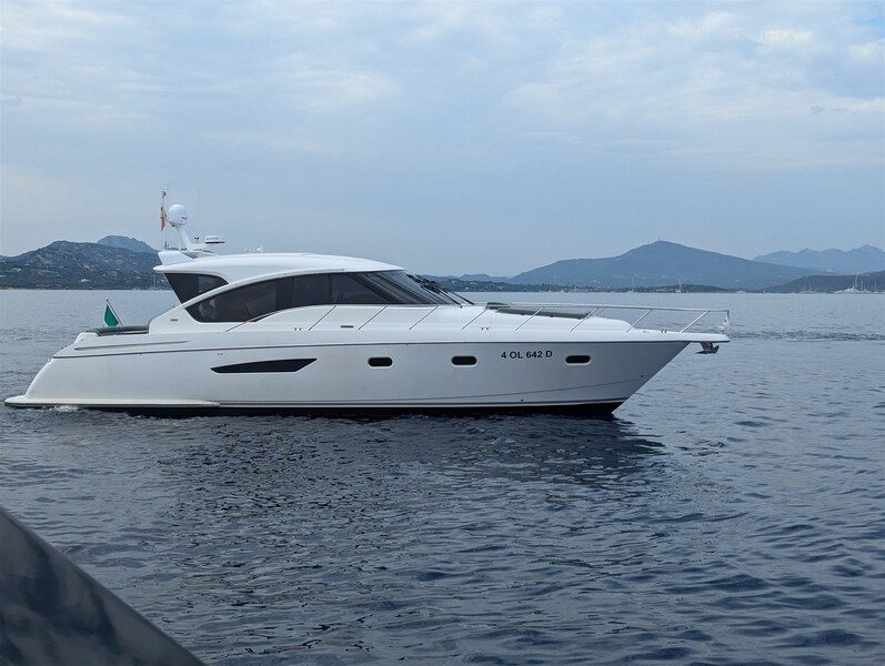 Tiara 5800 Sovran profile Tiara Yachts 5800 Sovran