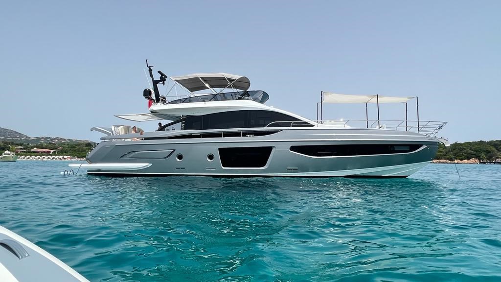 Azimut S7 M/Y 2023 à vendre