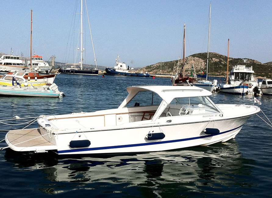 Bertram Yacht 25' HT à vendre
