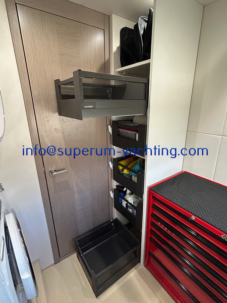 IMG_0432 Sunseeker Predator 50