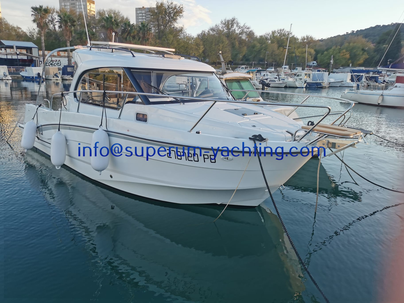 Beneteau Antares 8 à vendre