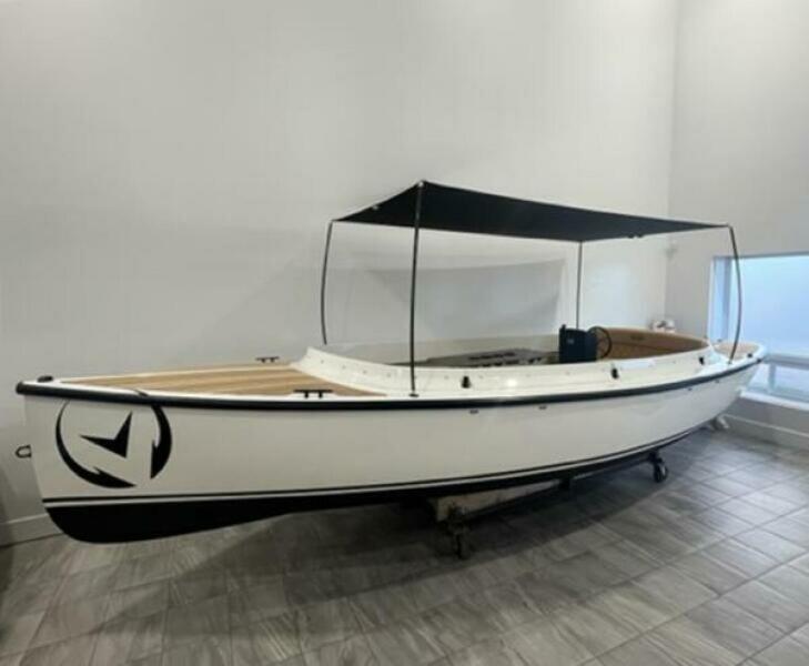  Vision Fantail 217