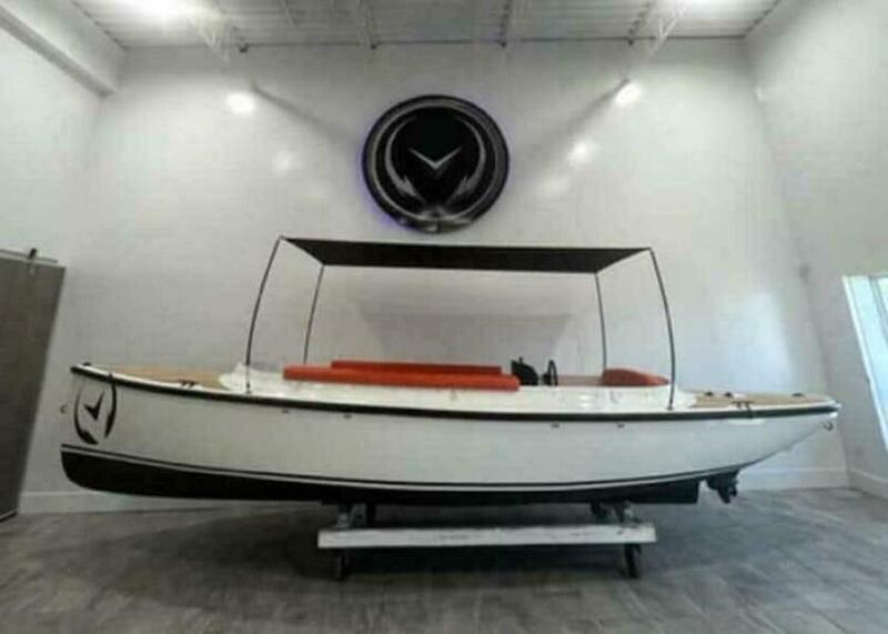  Vision Fantail 217