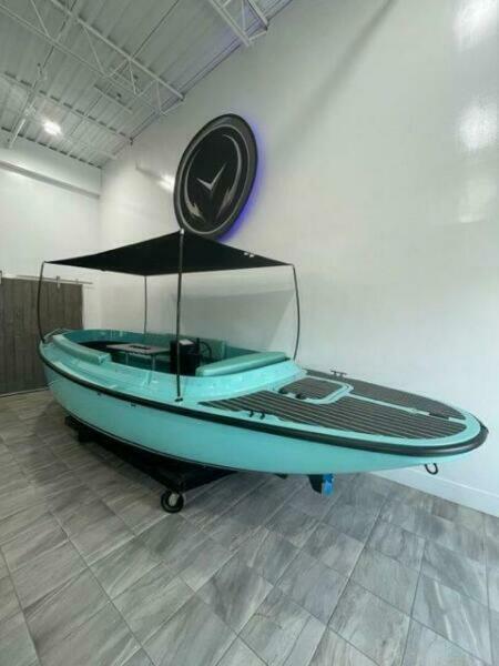  Vision Fantail 217