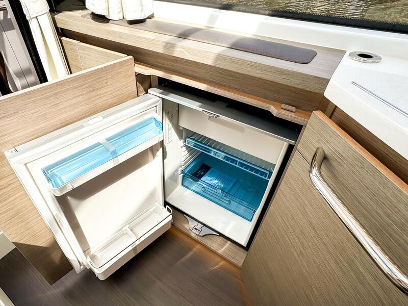  Wellcraft 38 Explorer