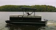  Vision WX Tritoon