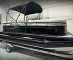  Vision WX Tritoon